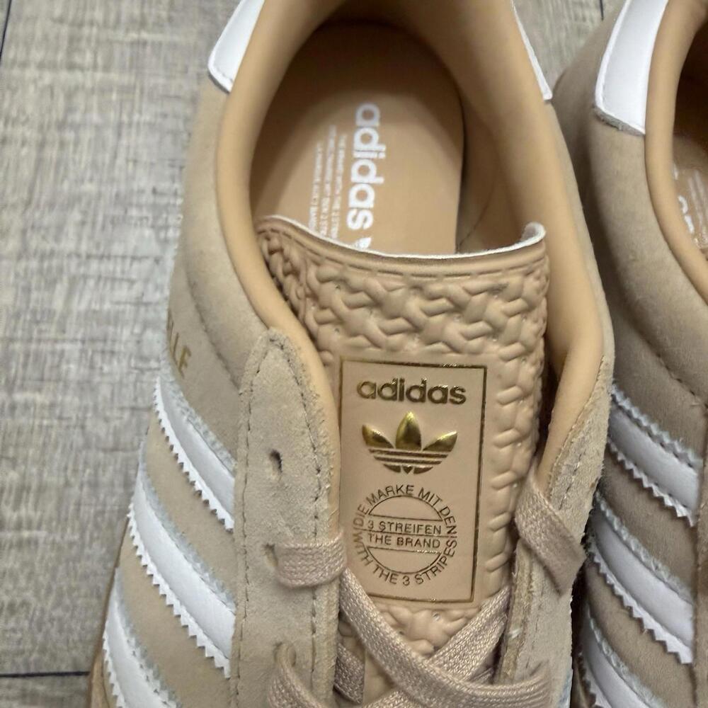 Adidas Gazelle Women's Tan & White Suede Sneaker - Picture 4 of 11